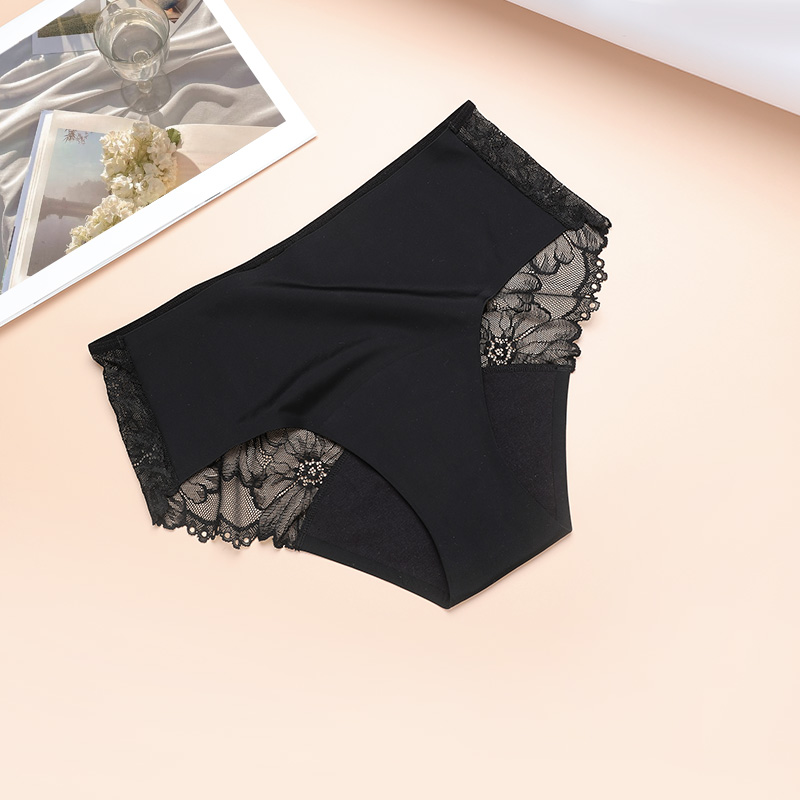 Culotte menstruelle en dentelle – P215A013
