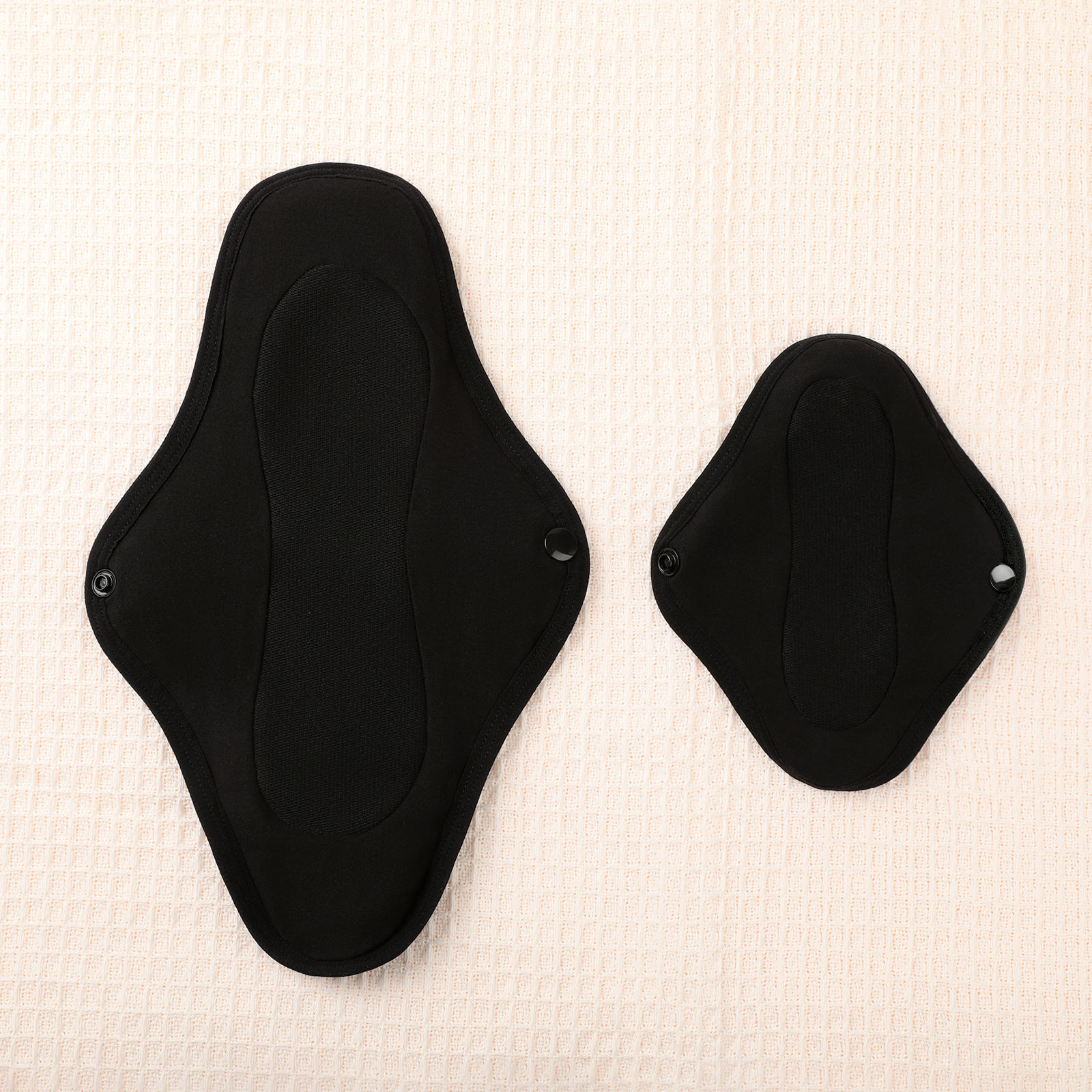 Modèle 005&nbsp;:&nbsp;Serviettes menstruelles réutilisables de qualité supérieure&nbsp;–&nbsp;Antibactériennes, coton biologique